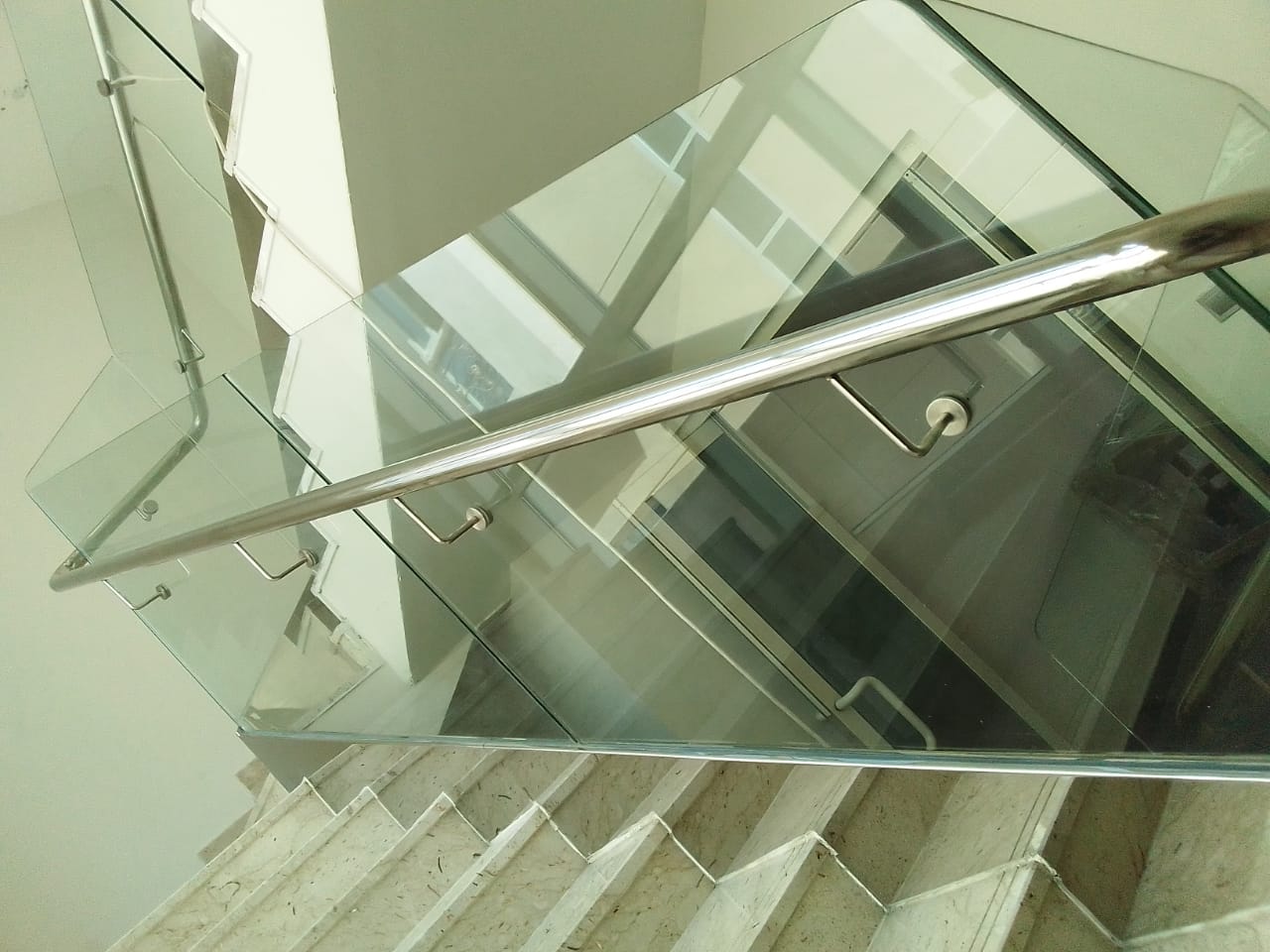 Glass Staircase System